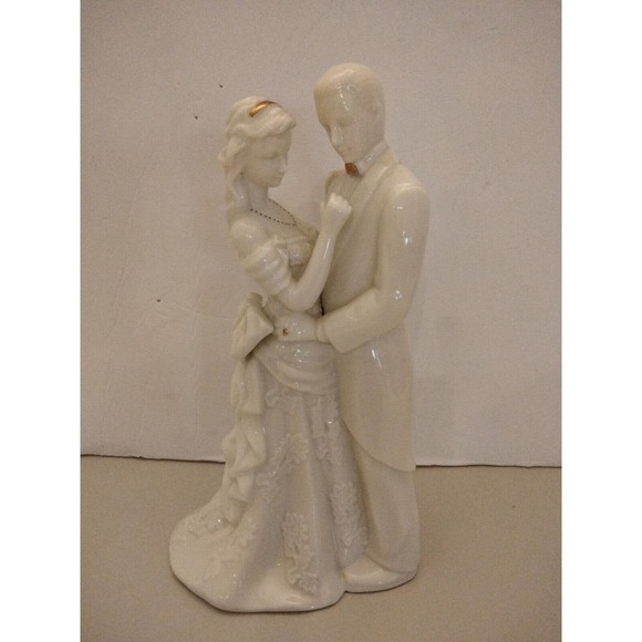 Vintage La Vie Porcelain Dancing Couple Figurine White And Gold 8.5" Tall - Picture 1 of 6